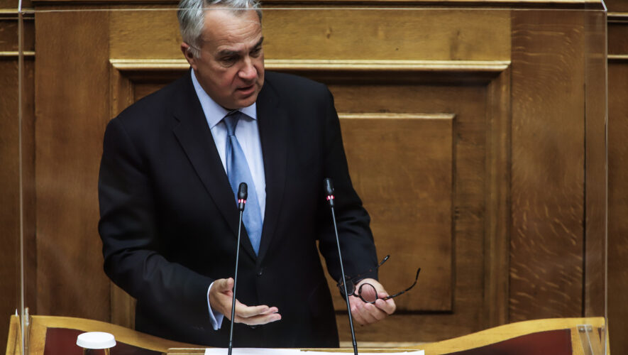 Ο ΥΠΕΣ Μ. Βορίδης κατέθεσε στη Βουλή Σχέδιο Νόμου για την άρση των περιορισμών στην ψήφο των απόδημων