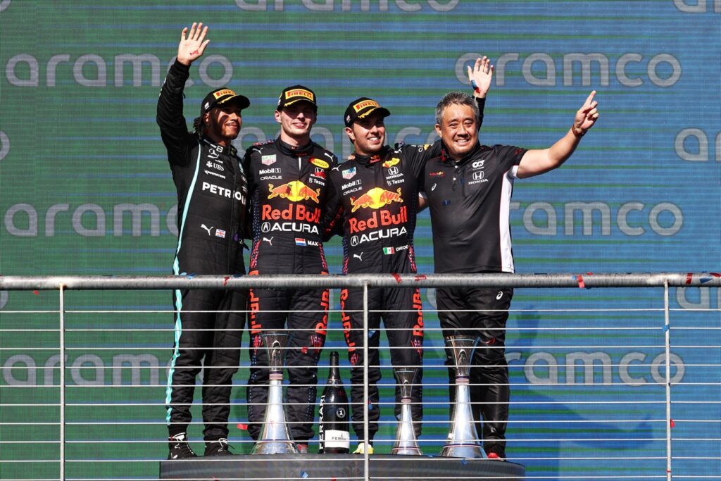Συναρπαστική νίκη για τον Max Verstappen και την Honda και διπλό πόντιουμ στο Αμερικανικό GP