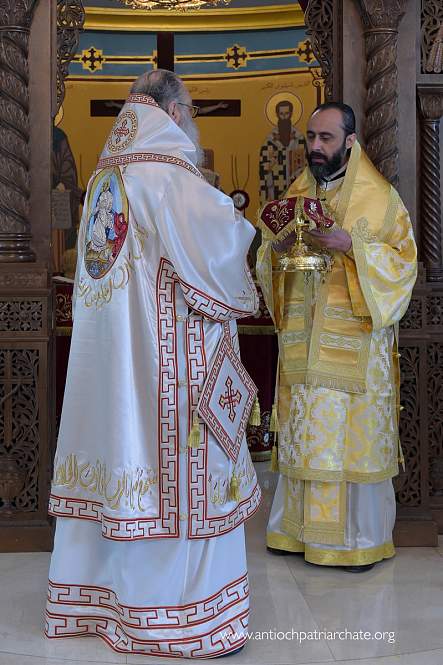 Patriach of Antiochia - Πατριαρχική Θεία Λειτουργία στο Ντουμπάι των Η.Α.Ε - Adologala.gr 
