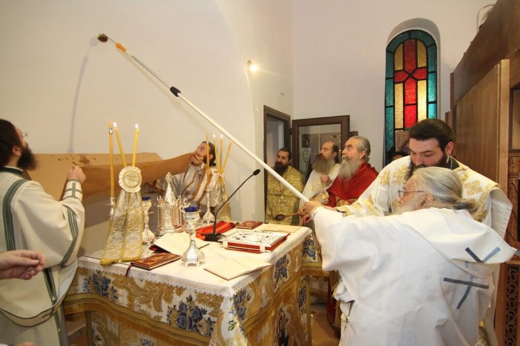 Εγκαίνια πρώτου Ιερού Ναού Αγίου Καλλίνικου Επισκόπου Εδέσσης στο χωριό Μεσημέρι της Έδεσσας - Adologala.gr