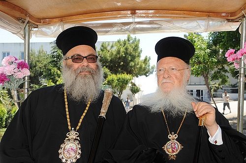 Ευχές για ταχεία ανάρρωση στην επικοινωνία του Πατριάρχη Αντιοχείας με τον Οικουμενικό Πατριάρχη