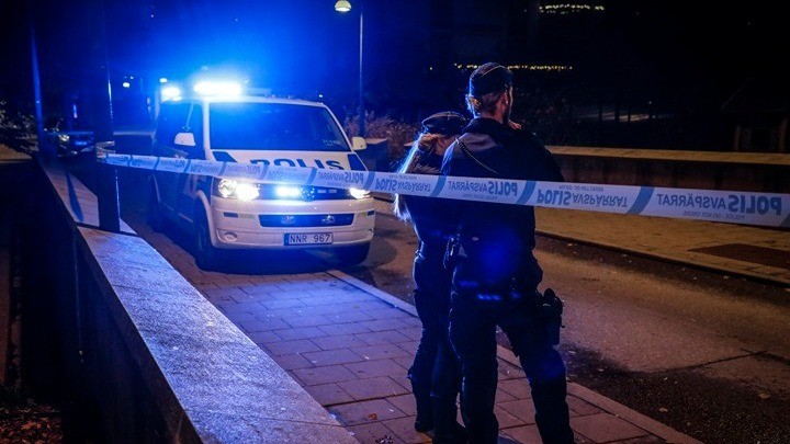 Σουηδία: Ένας άνθρωπος έπεσε από τον έβδομο όροφο σε ένα συναυλιακό χώρο πέφτοντας πάνω σε δύο άλλους - Δύο νεκροί