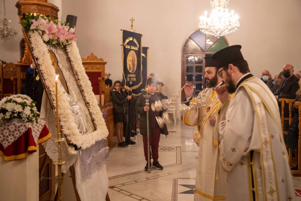 Στρόβολος Ο Αρχιεπίσκοπος Κύπρου στον πανηγυρίζοντα Ιερό Ναό Αγίου Στυλιανού - Adologala.gr