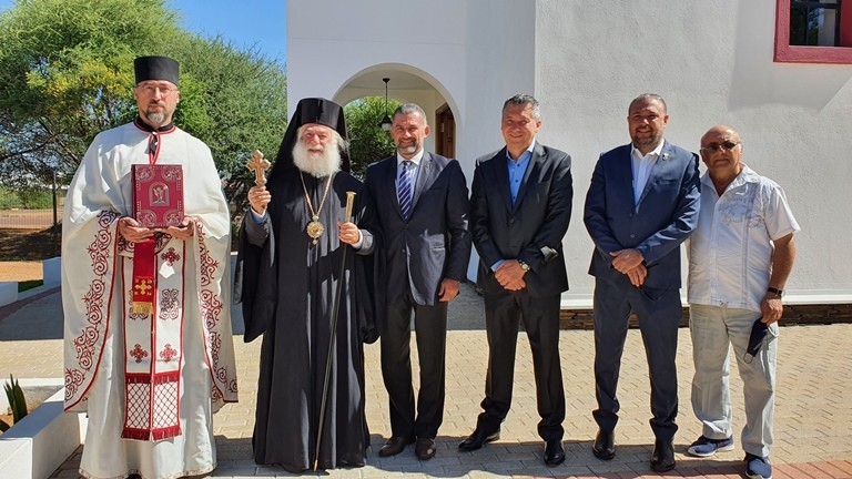 Την Μποτσουάνα επισκέφθηκε ο Πατριάρχης Θεόδωρος (Εικόνες) - Adologala.gr