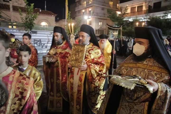 Λιτανεία της Ιεράς Εικόνας της Αγίας Βαρβάρας Δάφνης - Adologala.gr 