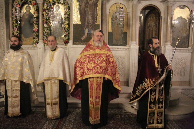 Ο εσπερινός του Αγίου Ελευθερίου στον πανηγυρίζοντα Ιερό Ναό του Γκύζη - Adologala.gr 