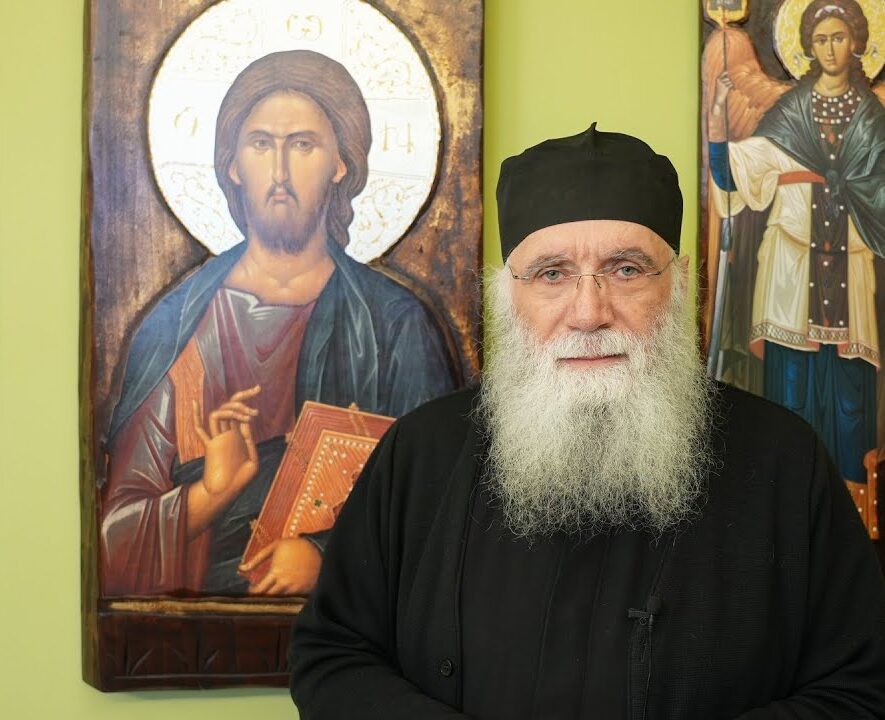 «Αναμμένα κάρβουνα στο κεφάλι σου» - Ομιλία του Γέροντα Νεκτάριου Μουλατσιώτη