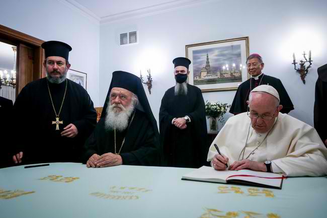 Ανταποδοτική επίσκεψη του Αρχιεπισκόπου στον Πάπα - Adologala.gr