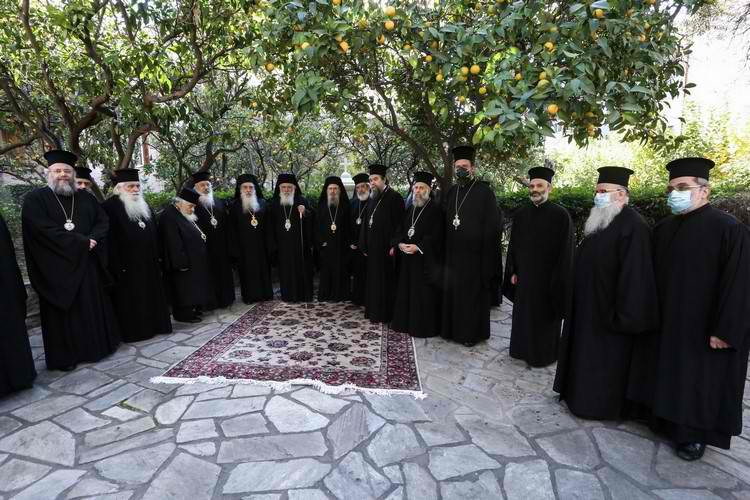 Αποκαλυπτήρια στήλης προς τιμήν των πατέρων της Μονής Πετράκη για τη συμβολή τους στους αγώνες του Έθνους