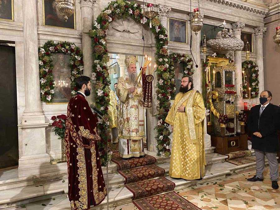 Αρχιερατικό συλλείτουργό για την εορτή του Αγ. Σπυρίδωνος στη Κέρκυρα - Adologala.gr 