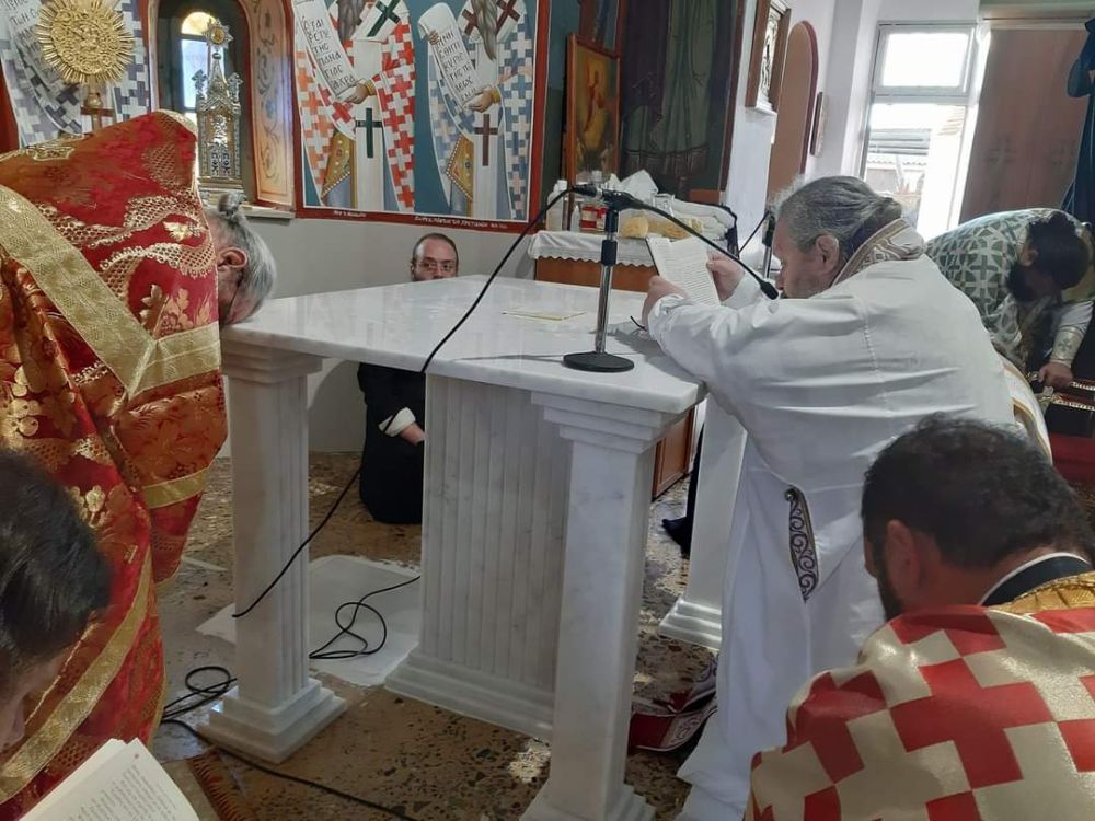 Εγκαίνια στον ιερό ναό του Τιμίου Προδρόμου Καλοχωρίου από τον Μητροπολίτη Λαρίσης - Adologala.gr 