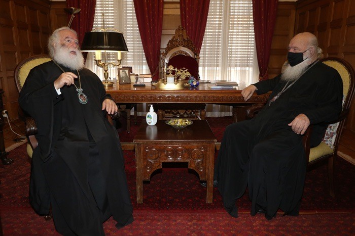 Επίσκεψη του Πατριάρχη Αλεξανδρείας στον Αρχιεπίσκοπο Ιερώνυμο - Adologala.gr