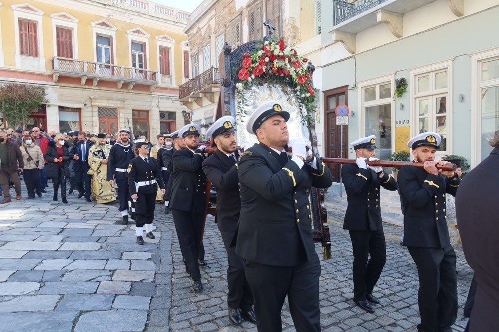 Η Εορτή του Ιερού Ναού του Αγίου Νικολάου στη Σύρο 