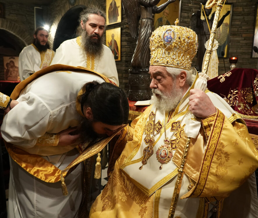 Ιερά Μητρόπολη Φωκίδος Δύο χειροτονίες τέλεσε ο Μητροπολίτης Θεόκτιστος στην Ι.Μ. Αγίων Αυγουστίνου Ιππώνος & Σεραφείμ του Σάρωφ
