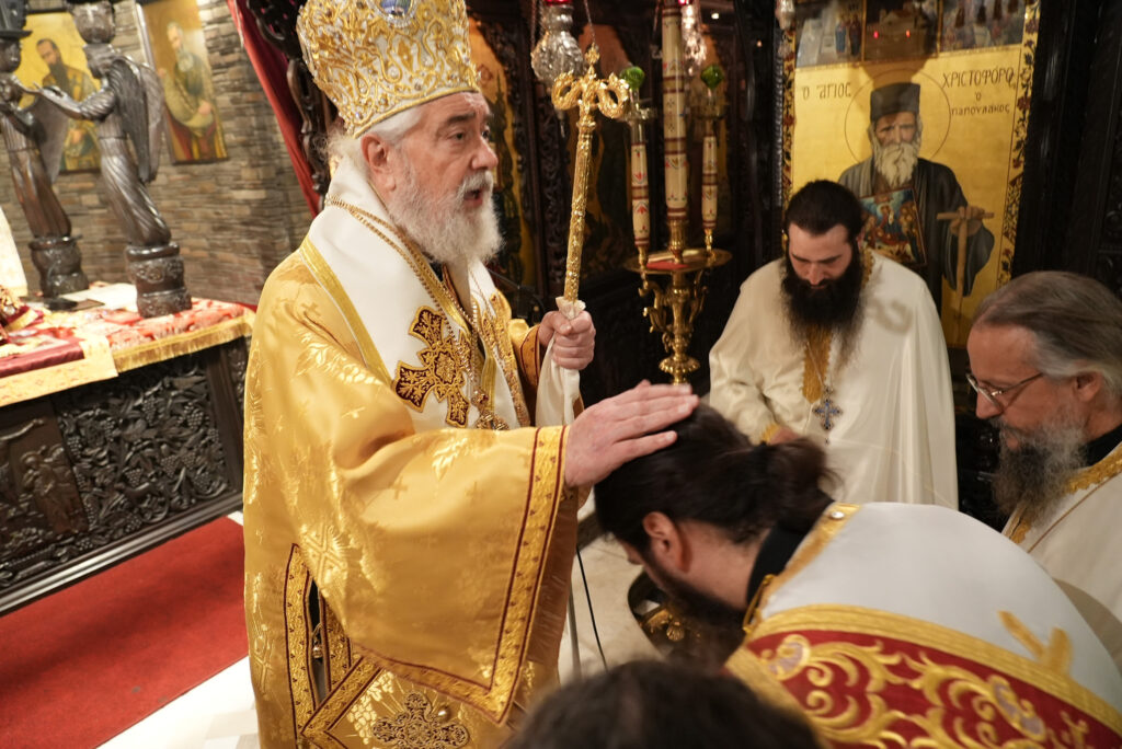 Ιερά Μητρόπολη Φωκίδος Δύο χειροτονίες τέλεσε ο Μητροπολίτης Θεόκτιστος στην Ι.Μ. Αγίων Αυγουστίνου Ιππώνος & Σεραφείμ του Σάρωφ 