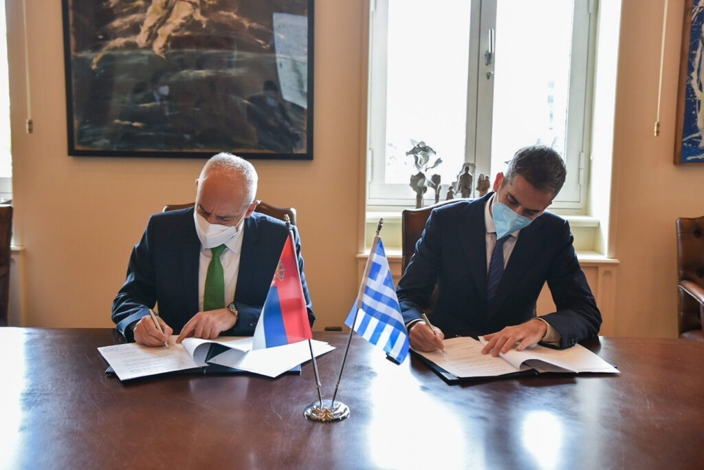 Μνημόνιο συνεργασίας μεταξύ Αθήνας – Βελιγραδίου υπογράφηκε από τους Δημάρχους των δύο πόλεων