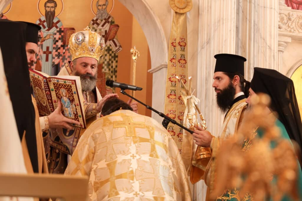 makarios_arxiepiskopos_Afstralia_adelaida_episkepsi_2022_eidiseis_nea_ekklisia_kosmos_adologala (3)