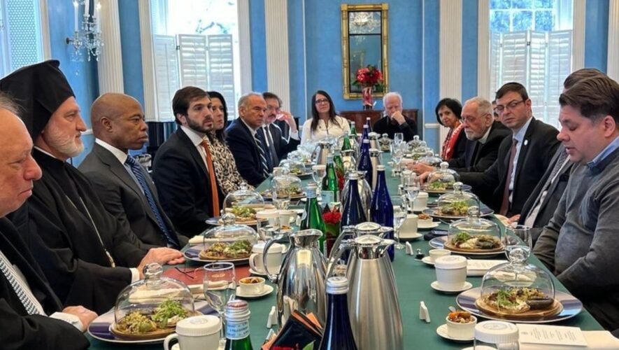 Με τον δήμαρχο της Νέας Υόρκης συναντήθηκαν εκπρόσωποι της ομογένειας