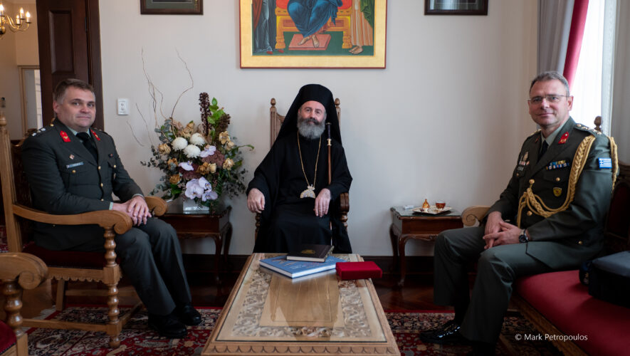 Επίσκεψη του Συνταγματάρχη Ι.Φασιανού και του Λοχαγού Ν.Ρούσσου στην Ιερά Αρχιεπισκοπή Αυστραλίας