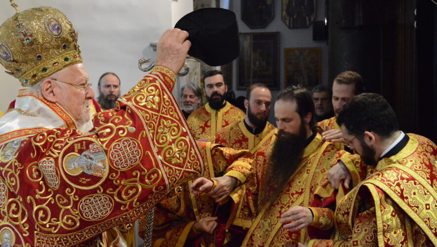 Οικουμενικός Πατριάρχης: Πρέπει να τερματισθεί αμέσως, τώρα, η εισβολή και ο πόλεμος στην Ουκρανία