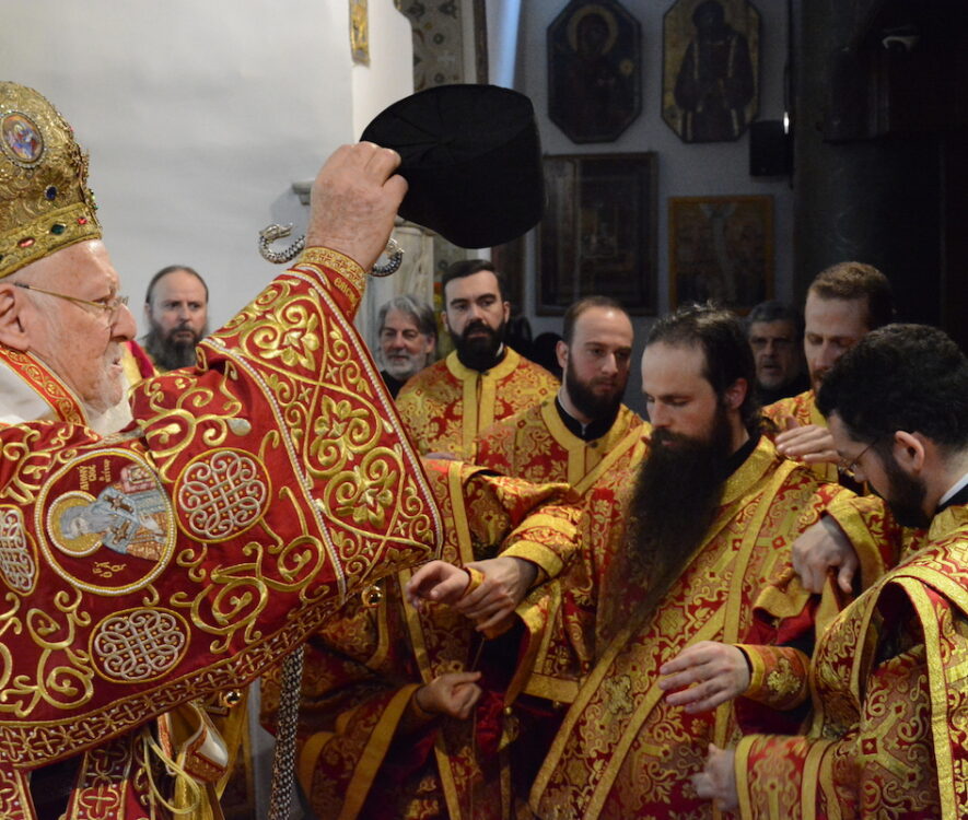 Οικουμενικός Πατριάρχης: Πρέπει να τερματισθεί αμέσως, τώρα, η εισβολή και ο πόλεμος στην Ουκρανία