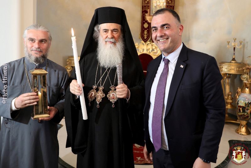 Η Τελετή του Αγίου Φωτός στον Πανίερο Ναό της Αναστάσεως