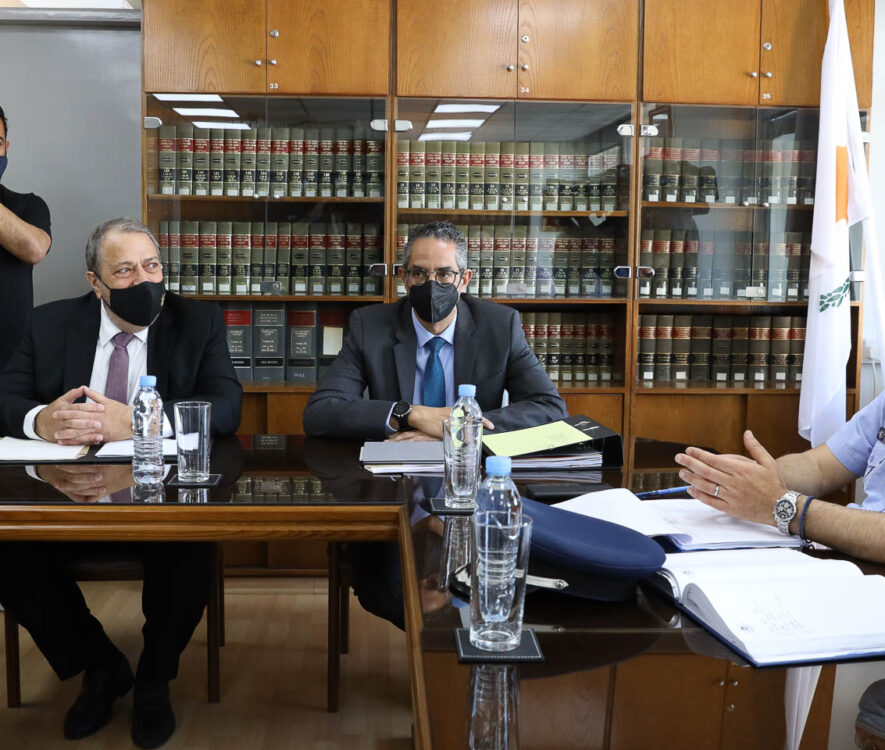 Κατ’ εξαίρεση πολιτογραφήσεις: Σε προχωρημένο στάδιο η διερεύνηση αριθμού υποθέσεων