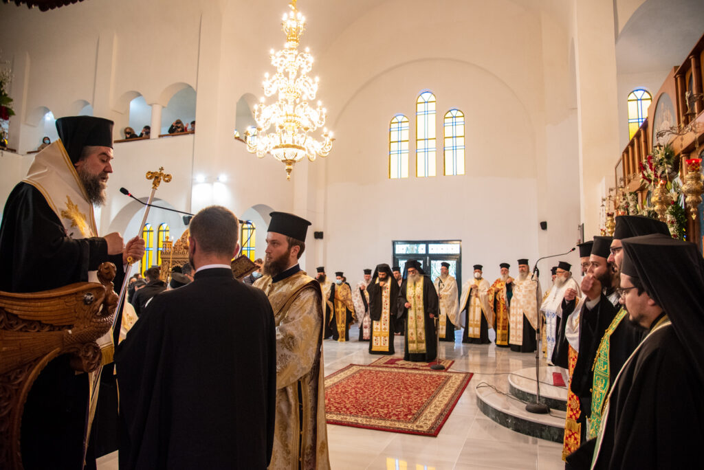 Λαμπρά τα θυρανοίξια του νεόδμητου ιερού Ναού του Αγίου Βασιλείου Κάτω Λευκώνος