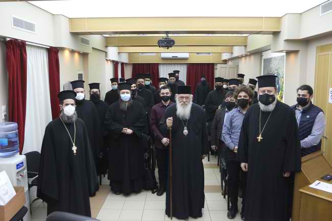 Συνάντηση του Αρχιεπισκόπου Ιερωνύμου με υποψήφιους & νέους κληρικούς