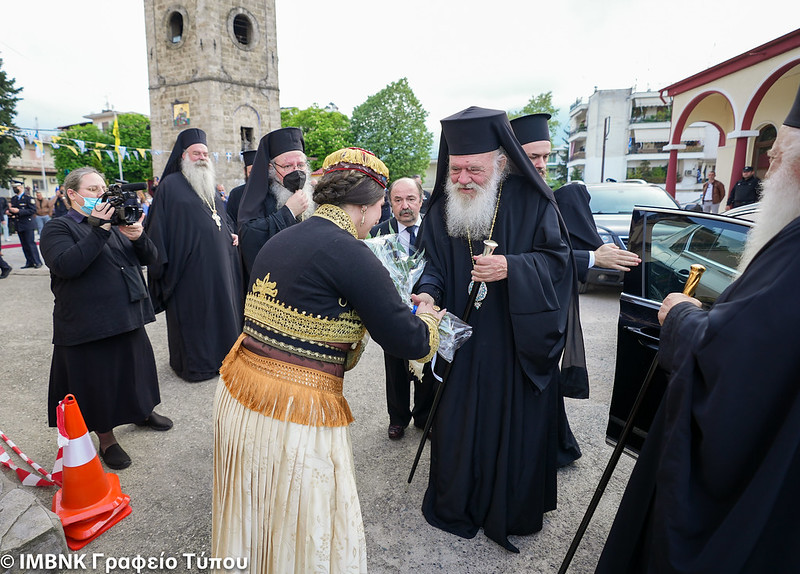 Ο Αρχιεπίσκοπος Ιερώνυμος στον εσπερινό Αγίων Νεομαρτύρων Ναουσαίων