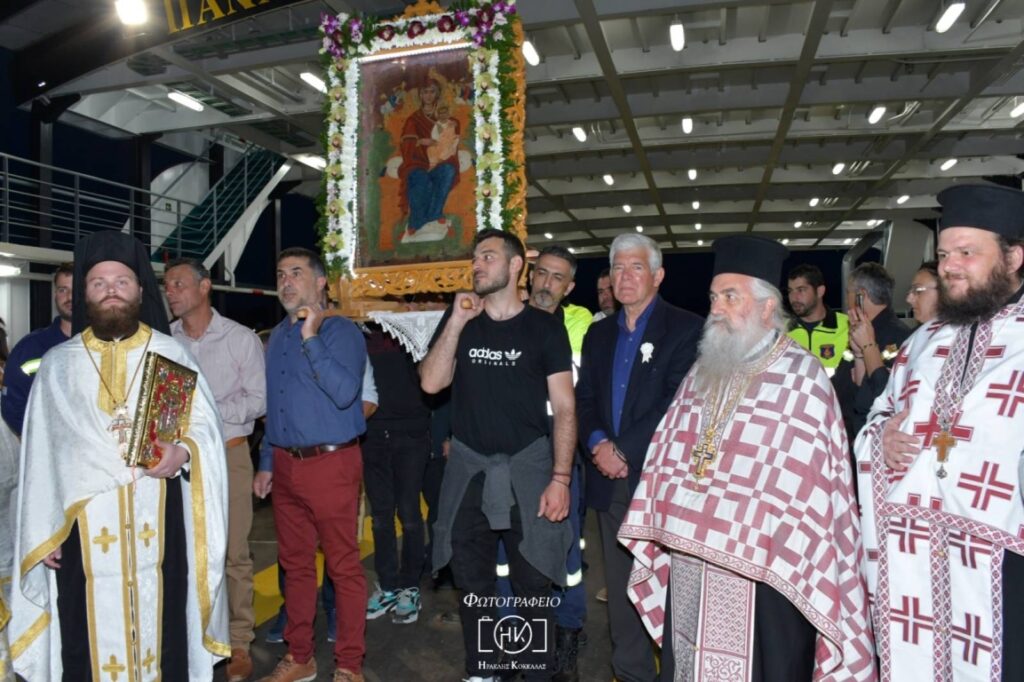 Πανηγύρισε η Ενορία Παναγίας Παραβουνιώτισσας Ερετρίας