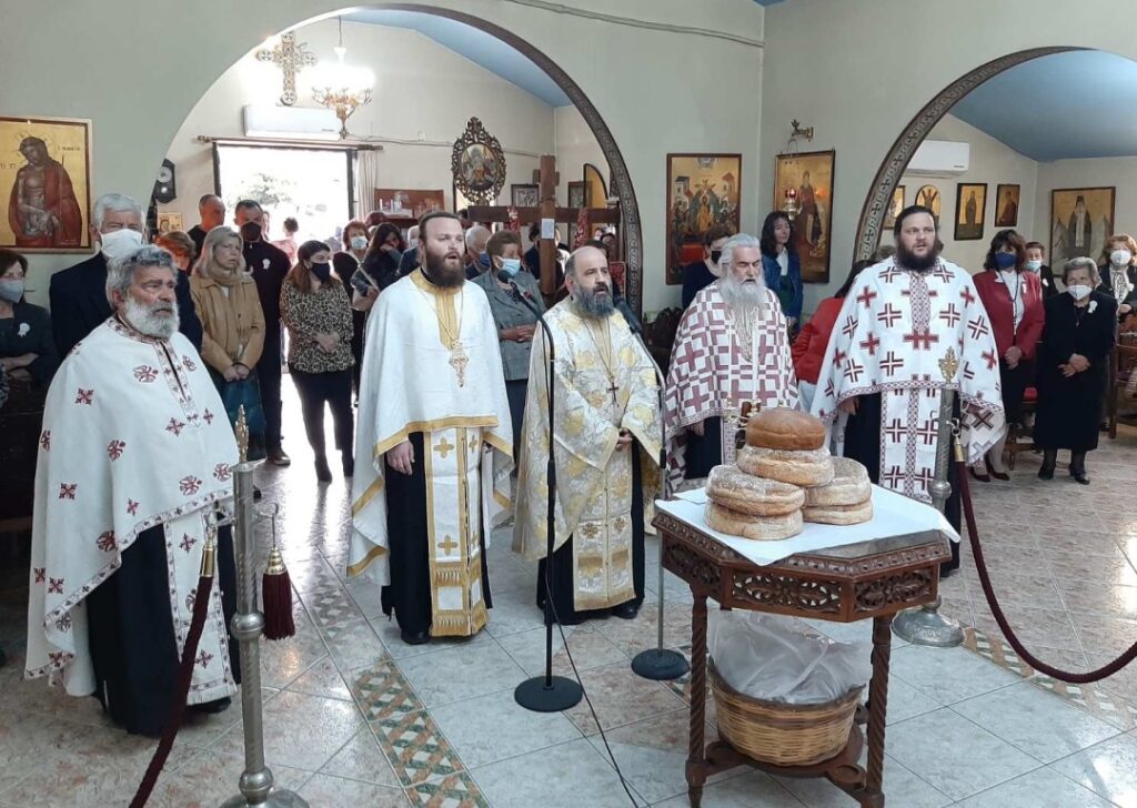 Πανηγύρισε η Ενορία Παναγίας Παραβουνιώτισσας Ερετρίας
