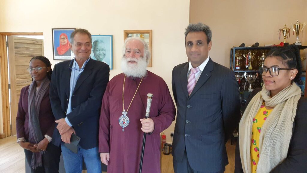 Το Κυβερνείο της Αρούσας στην Τανζανία επισκέφθηκε ο Πατριάρχης Αλεξανδρείας κ.κ. Θεόδωρος - Adologala.gr