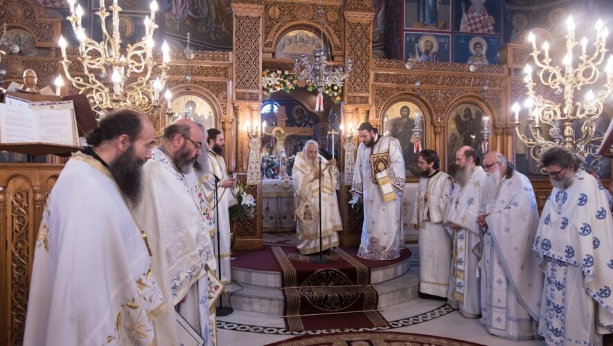 Με Αρχιερατική Θεία Λειτουργία τίμησαν τα Γιαννιτσά τον Άγιο Λουκά, Αρχιεπίσκοπο Συμφερουπόλεως - Adologala.gr