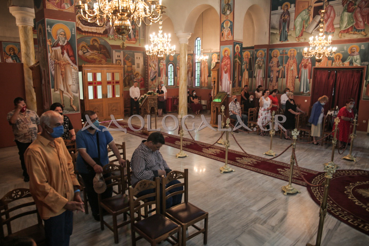 nekrotafeio_sxistou_ieros_naos_genethlion_timios_prodromos_mitropolitis_peiraios_panygiris_2022_adologala_eidiseis_serafeim_sxisto_koimitirio (1)