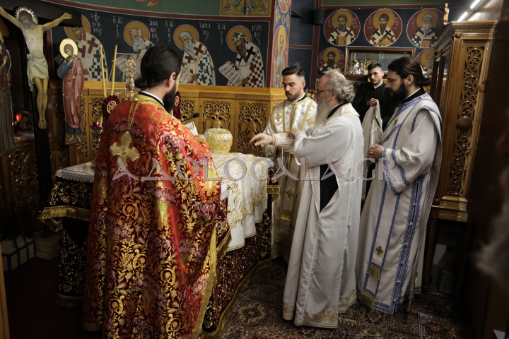 synaxi-agion-apostolon-kallithea-tzitzifies-agioi-apostoloi-eidiseis-theia-leitoyrgia-adologala-panygiri-80