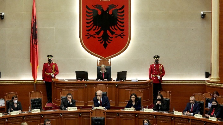 Αλβανία: Ο αρχηγός των ενόπλων δυνάμεων εξελέγη πρόεδρος της χώρας