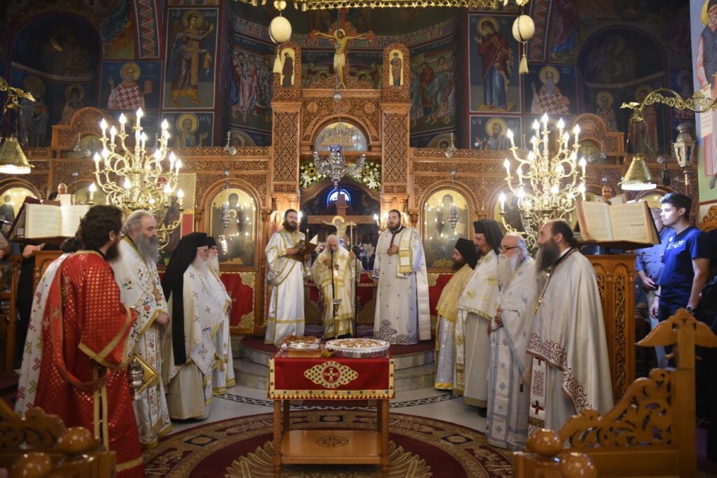 Λαμπρά εόρτασαν τα Γιαννιτσά του πολιούχους τους, Αγίους Πρωτοκορυφαίους Αποστόλους Πέτρο & Παύλο - Adologala.gr 