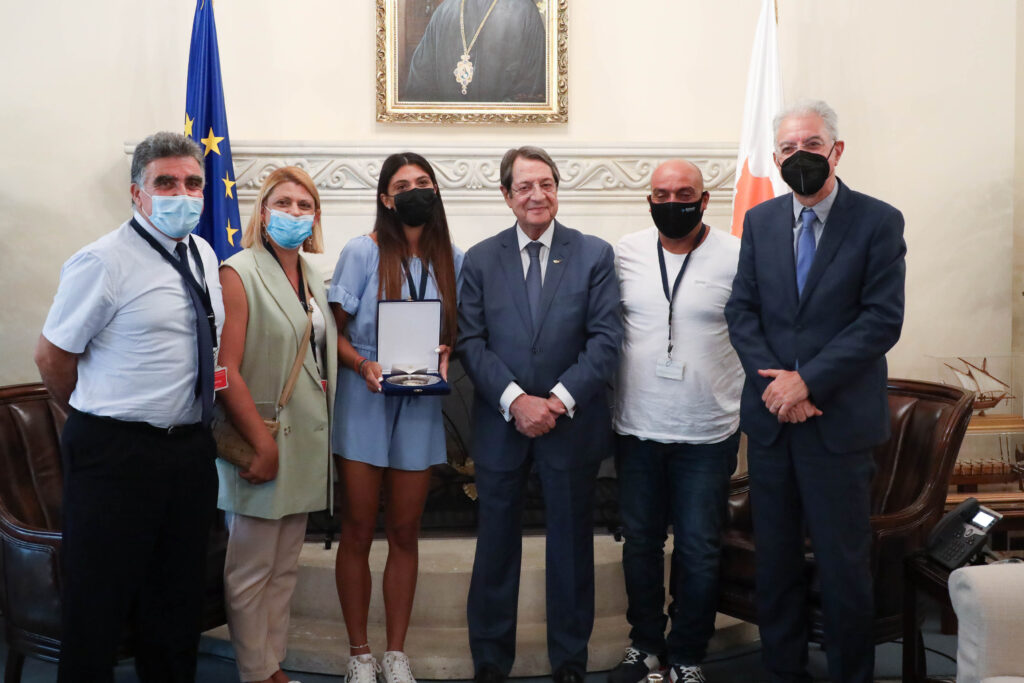 Τη μαθήτρια Ελευθερία Παναγιώτου που βραβεύτηκε με βραβείο ήθους δέχθηκε ο Πρόεδρος Αναστασιάδης