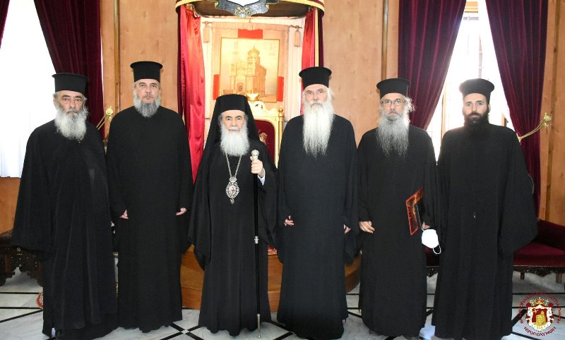 Τον Πατριάρχη Ιεροσολύμων επισκέφθηκε ο Μητροπολίτης Μεσογαίας & Λαυρεωτικής Νικόλαος - Adologala.gr 