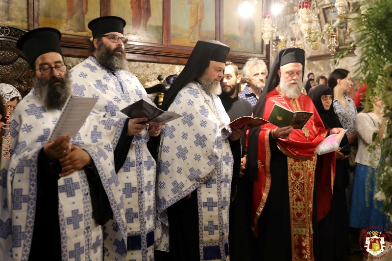 Η τελετή των εγκωμίων της Θεοτόκου στους Αγίους Τόπους - Adologala.gr