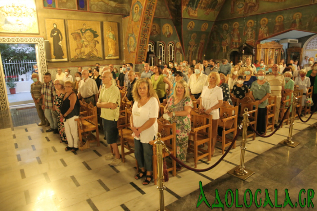Τρισαριρχιερατικός εσπερινός και Λιτανεία της Εικόνας του Αγίου Αλεξάνδρου στο Παλαιό Φάληρο - Adologala.gr 