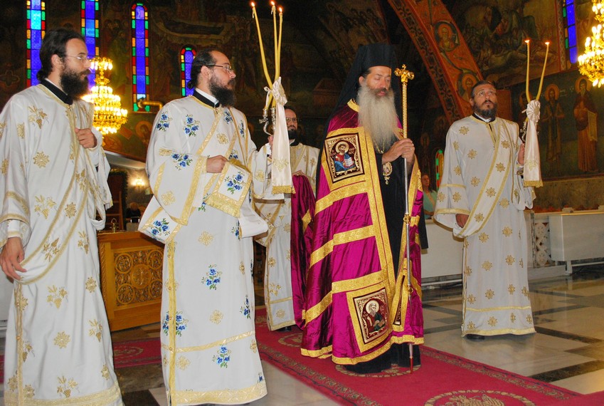 Λαμπρός ο εορτασμός του Αγίου Αλεξάνδρου στο Παλαιό Φάληρο - Adologala.gr