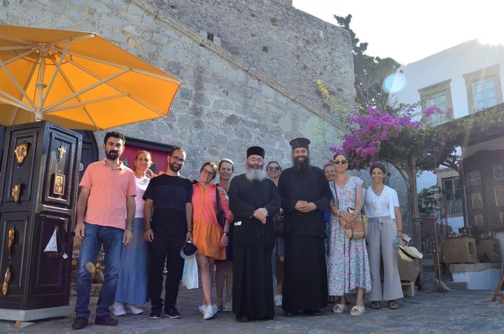 Η Επισκοπή Αμαθούντος διοργάνωσε προσκυνηματική εκδρομή στην Ελλάδα - Adologala.gr 1