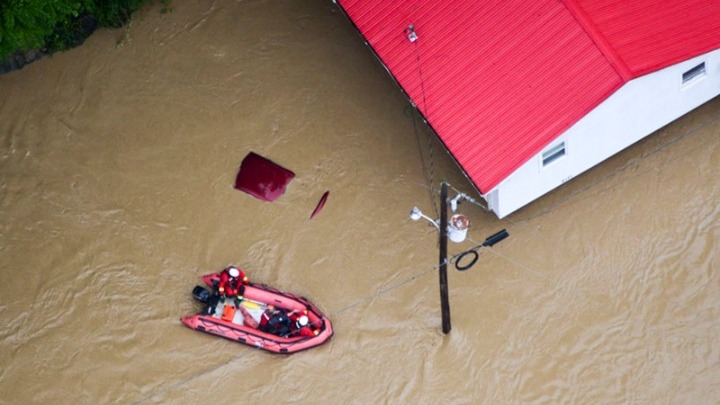 ΗΠΑ: Στους 37 οι νεκροί από τις πλημμύρες στο Κεντάκι