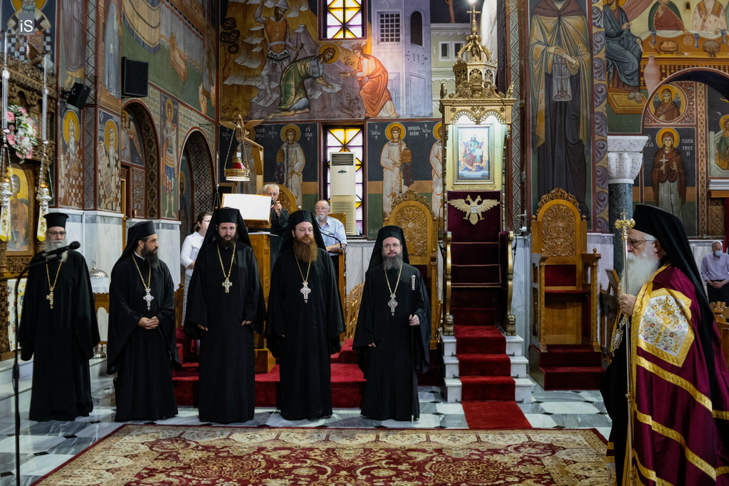 Ιερά Μητρόπολη Δημητριάδος : Λαμπρή η πανήγυρις της Μεταμορφώσεως στον Βόλο - Adologala.gr