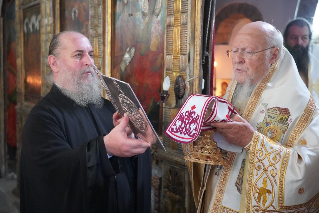 Πατριαρχική Θεία Λειτουργία στο Γλυκύ της Ίμβρου - Adologala.gr
