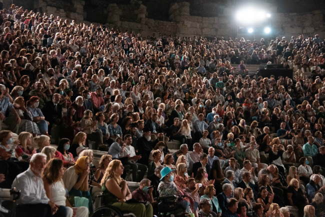 Με επιτυχία στέφθηκε η εκδήλωση μνήμης Μικρασίας της Ιεράς Μητροπόλεως Νέας Ιωνίας στο Ωδείο Ηρώδου του Αττικού
