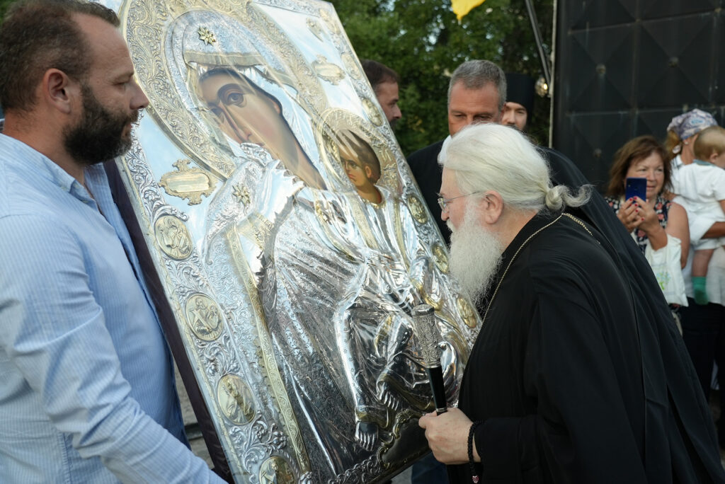 Υποδοχή της Παναγίας Παραμυθίας στο Τρίκορφο Φωκίδας