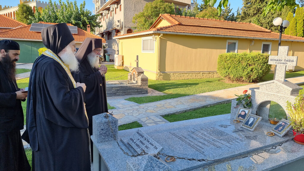 Υποδοχή της Παναγίας Παραμυθίας στο Τρίκορφο Φωκίδας